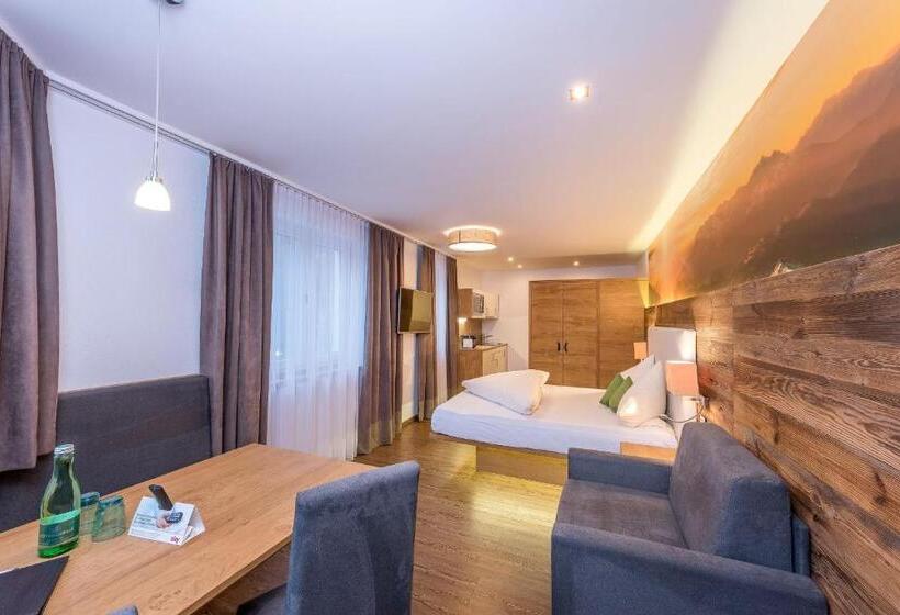 استودیو استاندارد با بالکن, Mountain Resort M&m