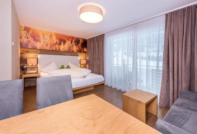 带观景的标准工作室, Mountain Resort M&m