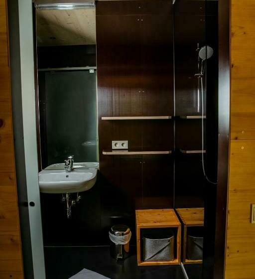 3 Bedroom Suite, Refugio Laudegg