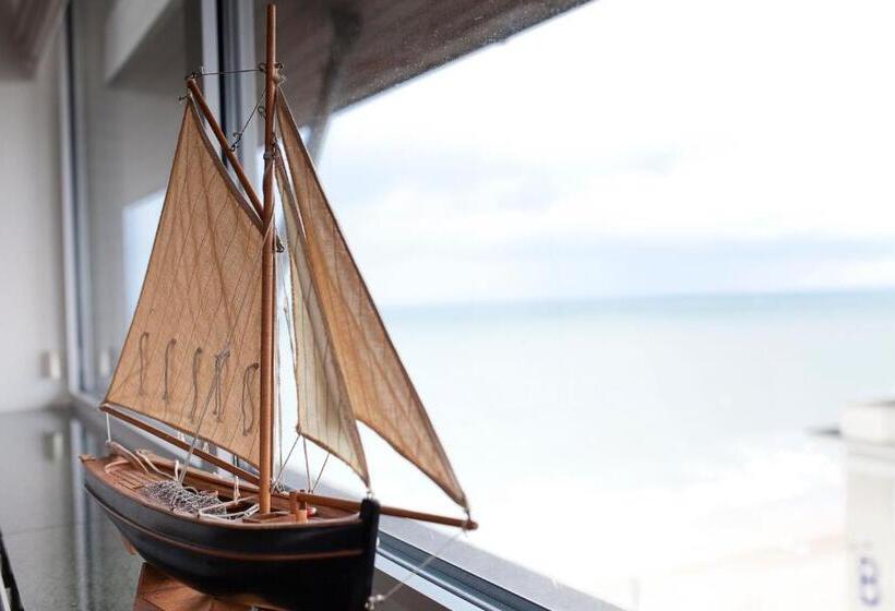 サイドオーシャンビュースタンダードルーム, Vayamundo Oostende