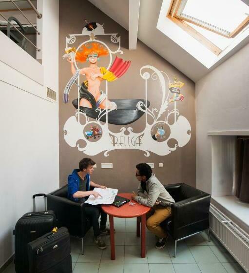 تختخواب در اتاق مشترک, Jacques Brel Youth Hostel