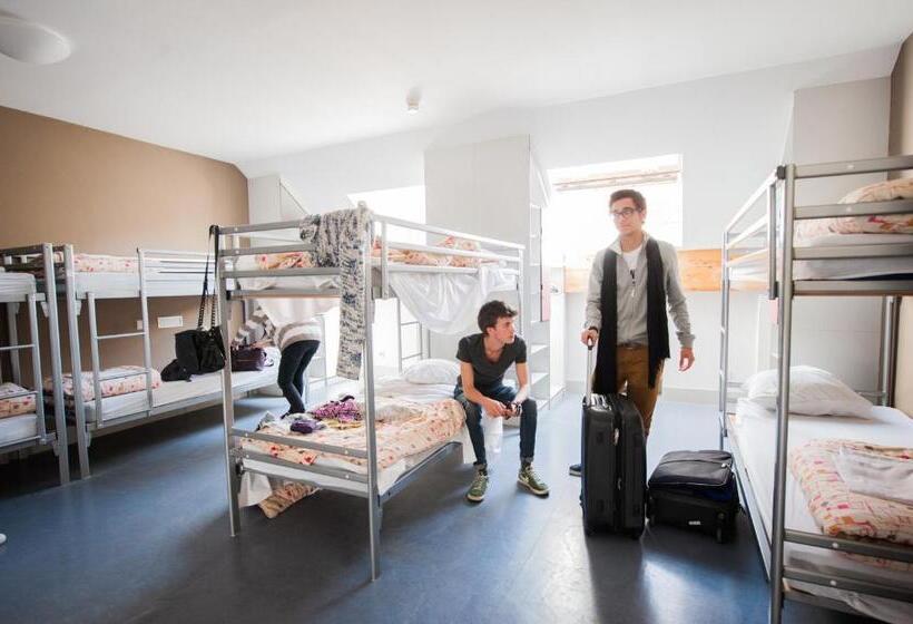 Habitació Quàdruple Economy, Jacques Brel Youth Hostel