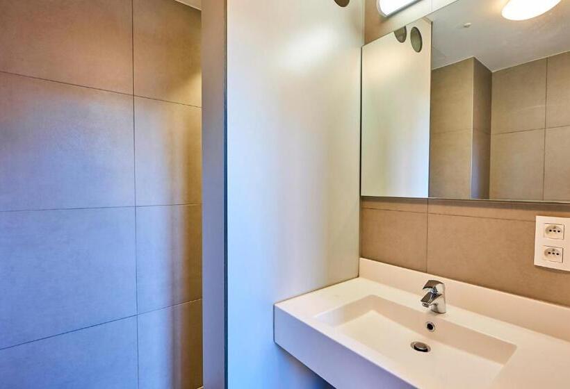 Llit en Habitació Compartida, Jacques Brel Youth Hostel