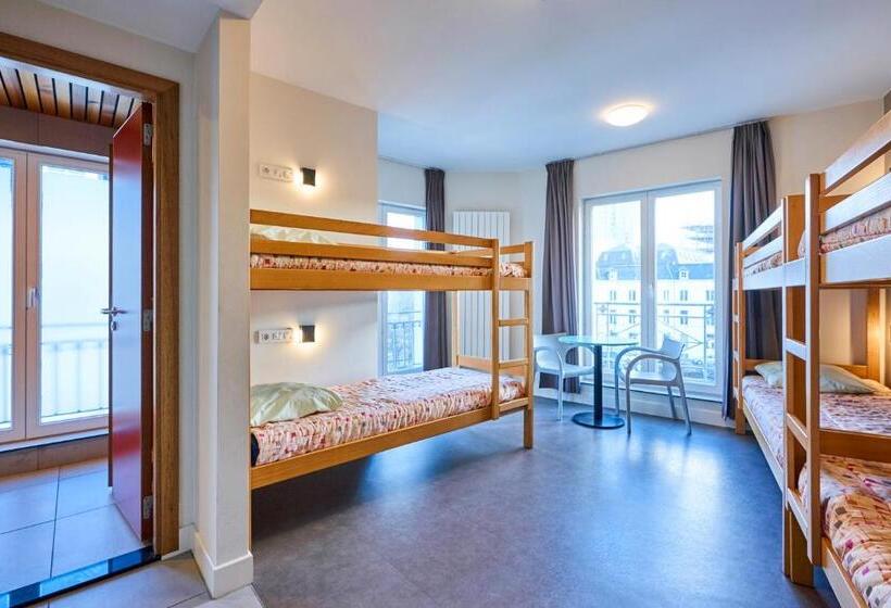 تختخواب در اتاق مشترک, Jacques Brel Youth Hostel