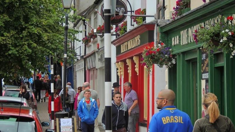 شقة غرفة واحدة, The Waterside B&b