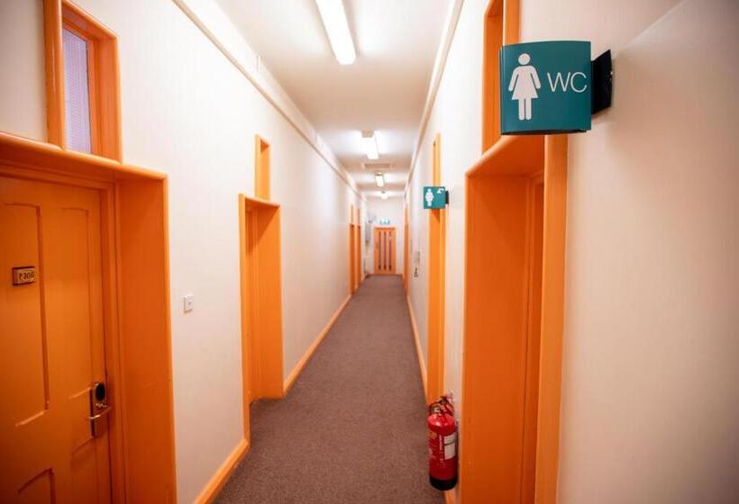 스탠다드 싱글 룸 공동욕실, Maynooth Campus Accommodation