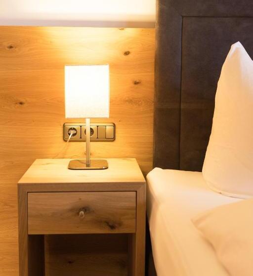 סטודיו סופריור, Aparthotel Acksteiner