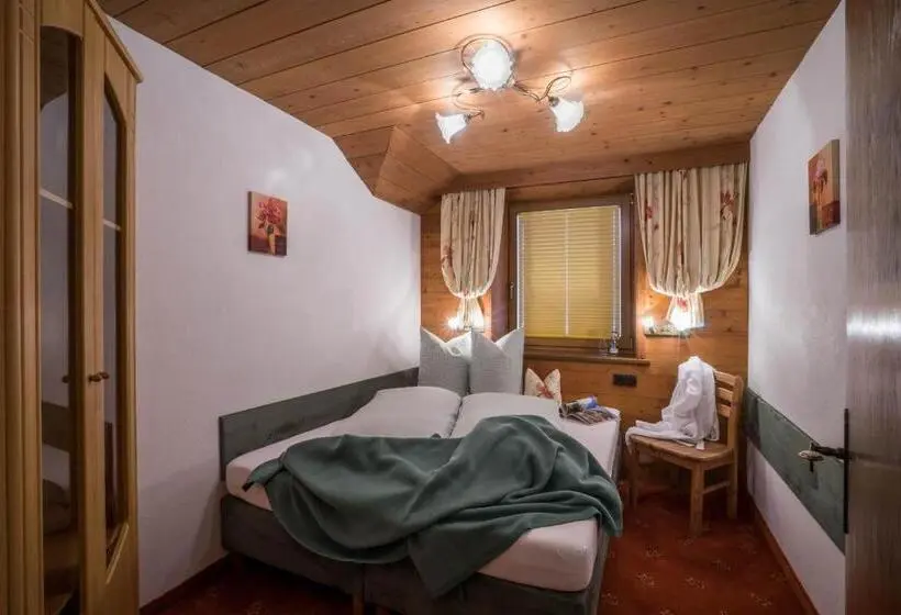 Huoneisto 2 Makuuhuonetta, Aparthotel Gallahaus
