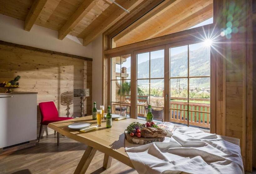 Полулюкс с Балконом, Aparthotel Gallahaus