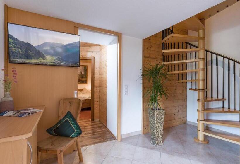 Апартаменты 3 Спальни, Aparthotel Gallahaus