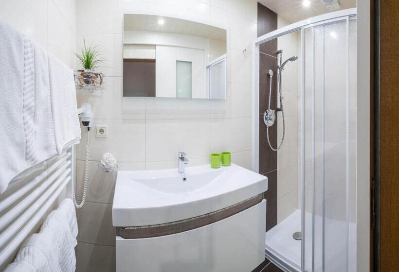 Апартаменты 3 Спальни, Aparthotel Gallahaus