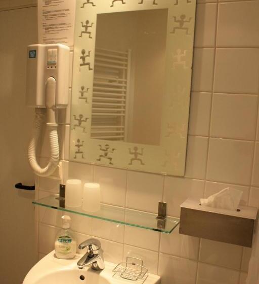 חדר סטנדרט, B&b De Kastanjeboom