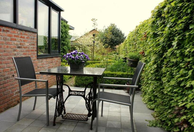 חדר סטנדרט, B&b De Kastanjeboom