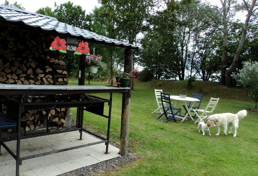 Номер Стандарт Трехместный, B&b La Niouche