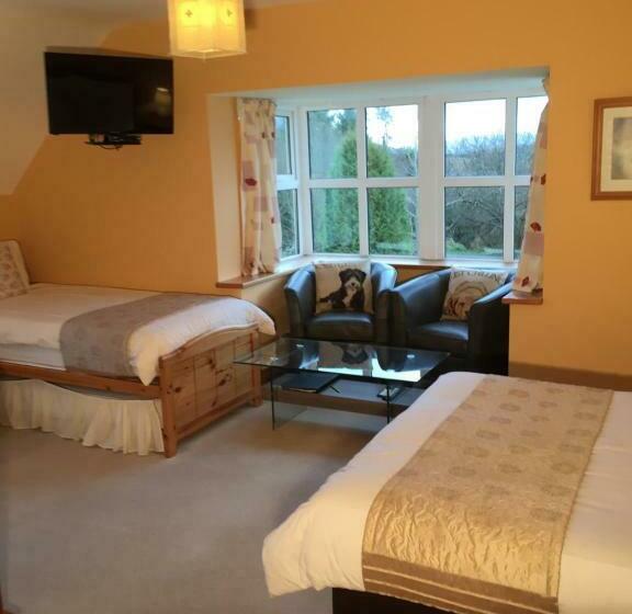 스탠다드 트리플 룸, 2 Mile Lodge