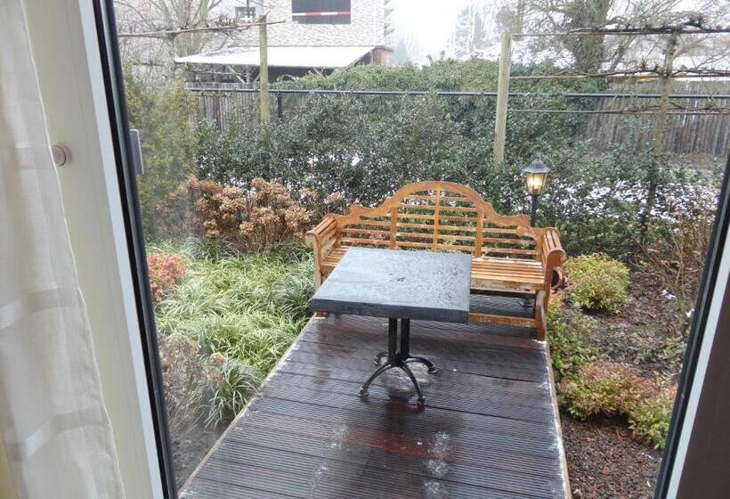 סוויטה, Art Of Dreams Deluxe 4 Stars