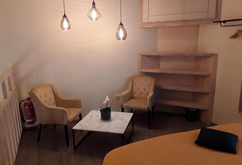 חדר דלוקס לארבעה, Art Of Dreams Deluxe 4 Stars