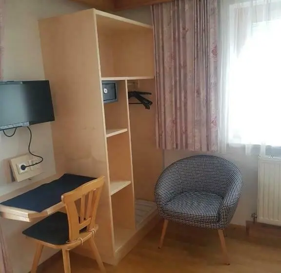 バルコニー付きスタンダードルーム, Landhaus Mayr