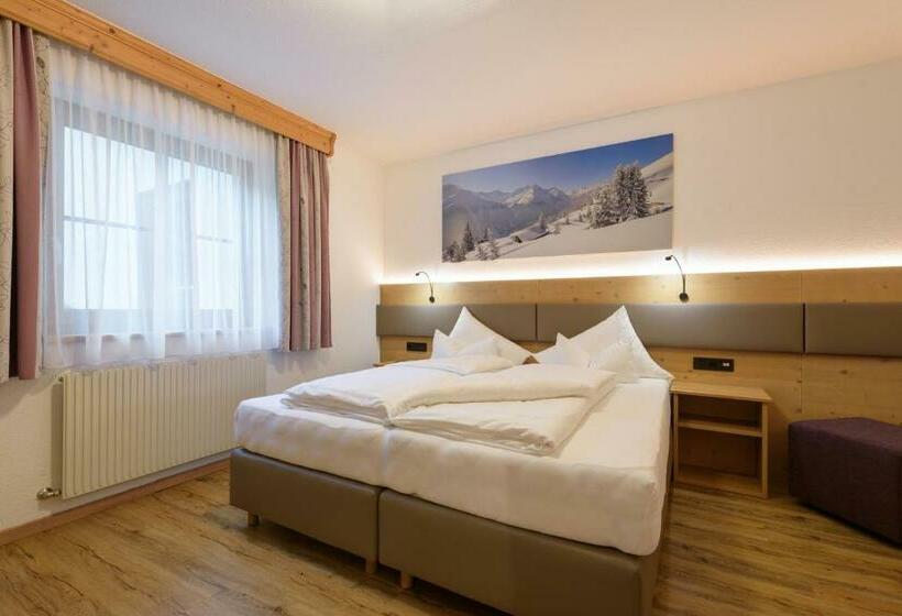 غرفة قياسية, Landhaus Strolz