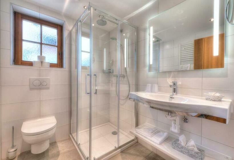 غرفة قياسية, Landhaus Strolz