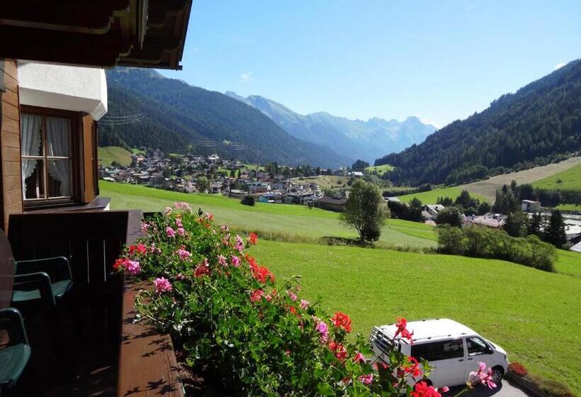 شقة 3 غرف, Landhaus Strolz