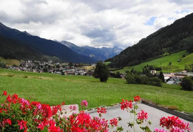 آپارتمان 3 خوابه, Landhaus Strolz