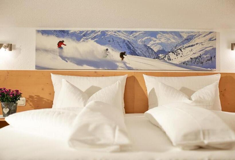 غرفة قياسية مزوَّدة بشُرفة, Landhaus Strolz