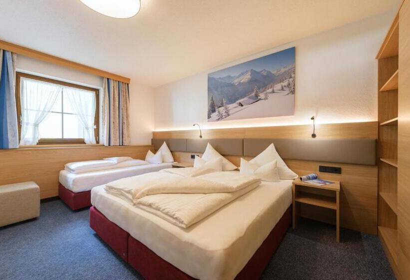 شقة غرفتين, Landhaus Strolz