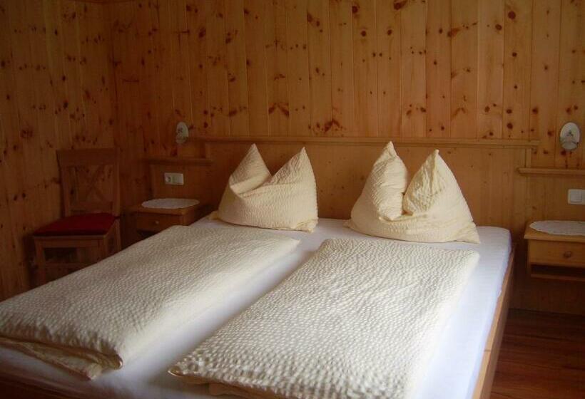 اتاق استاندارد, Privatpension Gosaukammblick