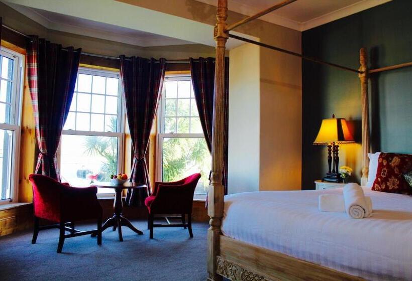 غرفة ديلوكس مطلّة علي البحر, Royal Valentia