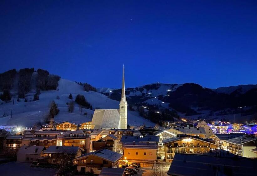 سوییت با چشمانداز کوه, Villa Oxa Boutique Design