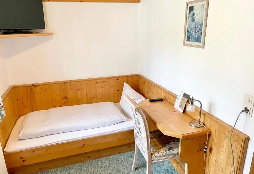 Standard Yhden Hengen Huone, Villa Oxa   Boutique Design