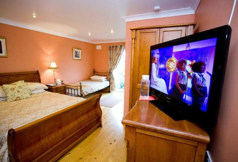 اتاق استاندارد, Evergreen Bed & Breakfast