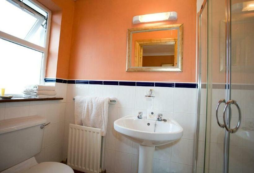 اتاق استاندارد, Evergreen Bed & Breakfast