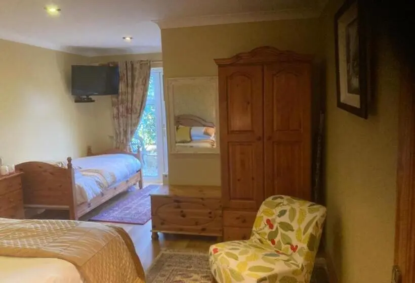 اتاق استاندارد, Evergreen Bed & Breakfast