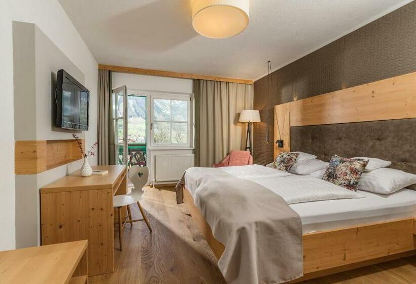 スタンダードルーム, Annelies