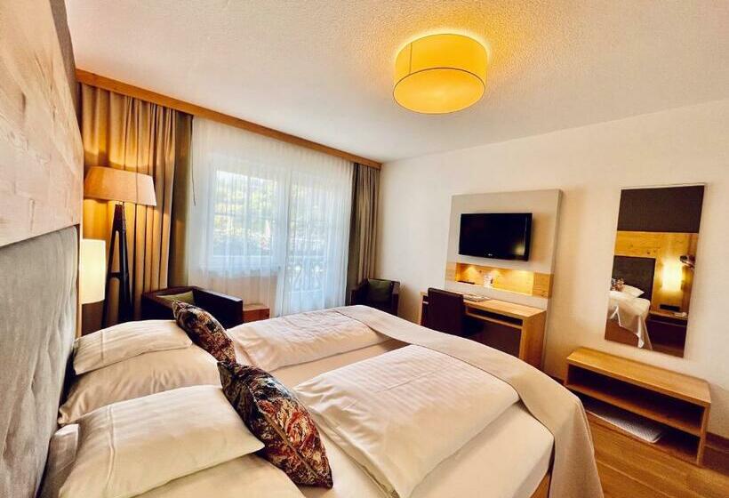 バルコニー付きスタンダードルーム, Annelies