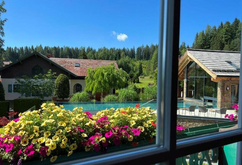 ジュニアスイート, Annelies