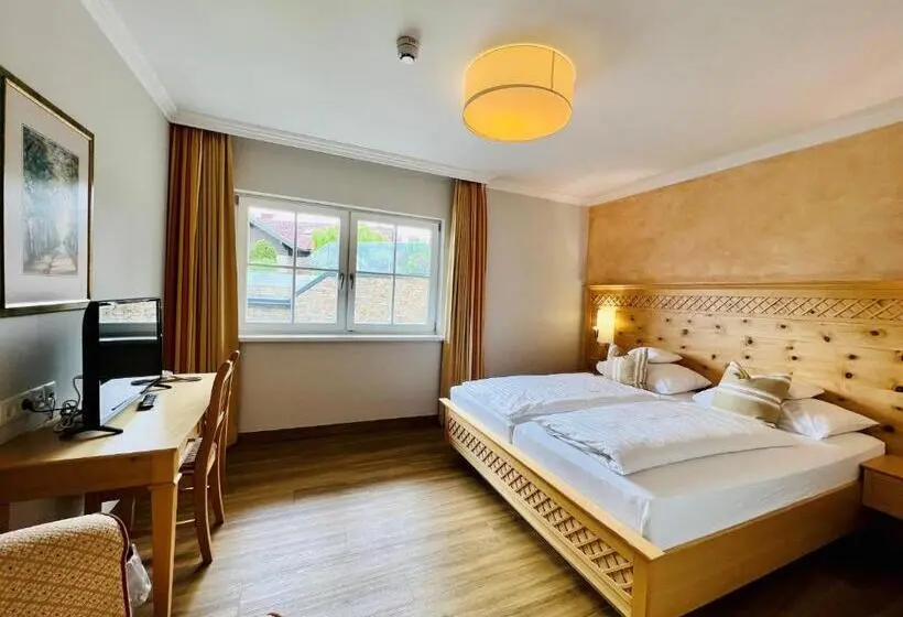 Junior Suite, Annelies