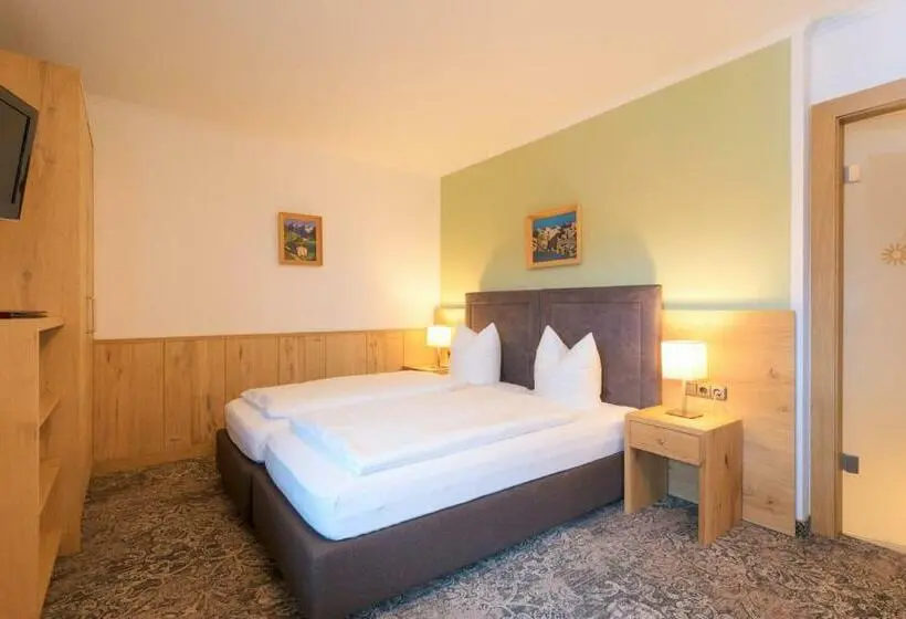 Juniorsviitti, Aparthotel Acksteiner