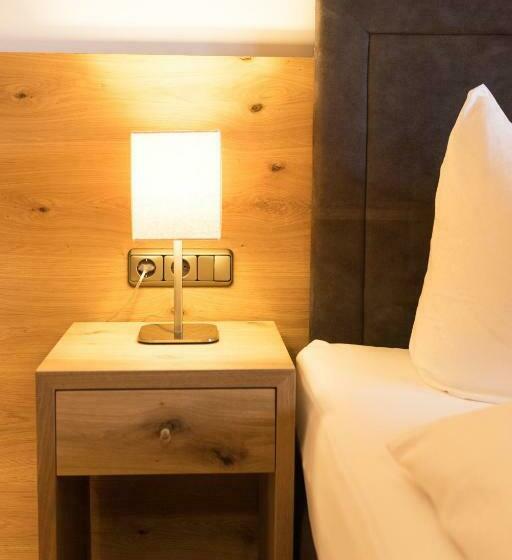 סוויטת ג'וניור, Aparthotel Acksteiner