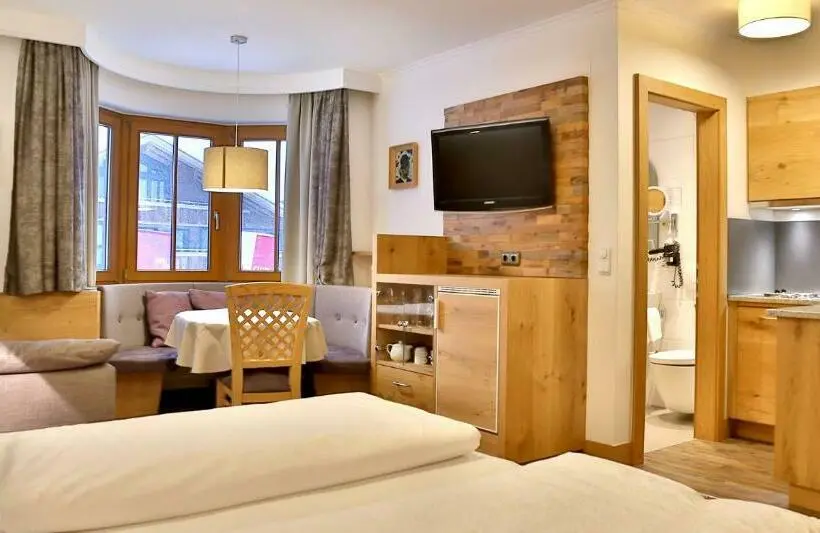 Superior-sviitti, Aparthotel Acksteiner