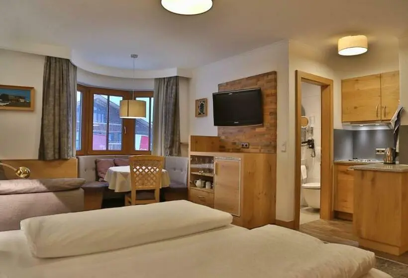 Superior-sviitti, Aparthotel Acksteiner