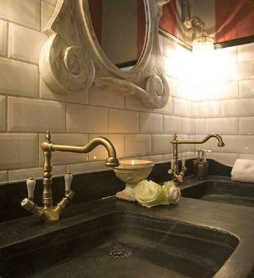 Номер Стандарт, Auberge 's Gravenhof