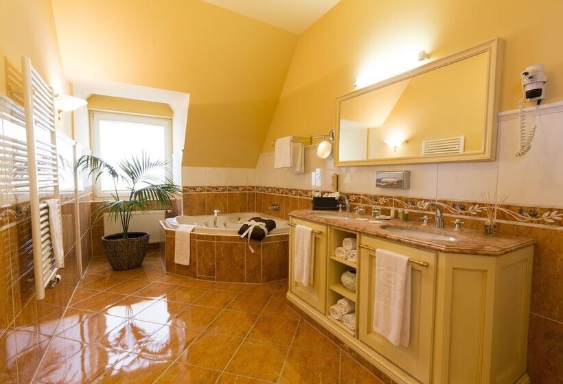 סוויטת ג'וניור, Avita Resort Bad Tatzmannsdorf