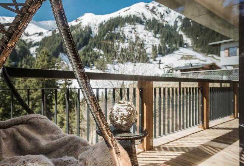 스위트, Bergkristall Zillertal   Adults Only 16 Years Plus