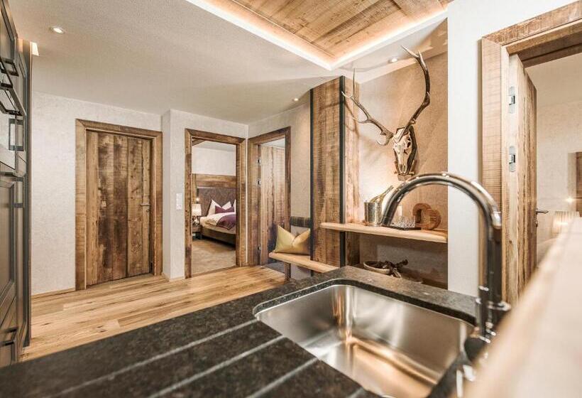 스위트, Bergkristall Zillertal   Adults Only 16 Years Plus