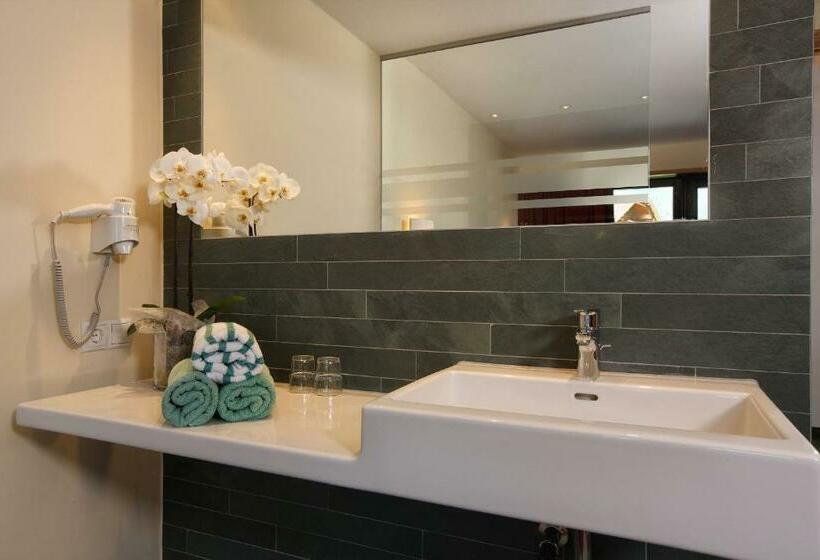 주니어 스위트, Garni Maria Theresia