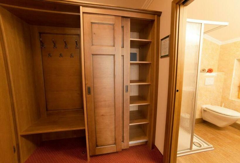 スタンダードルーム, Garni Ransburgerhof