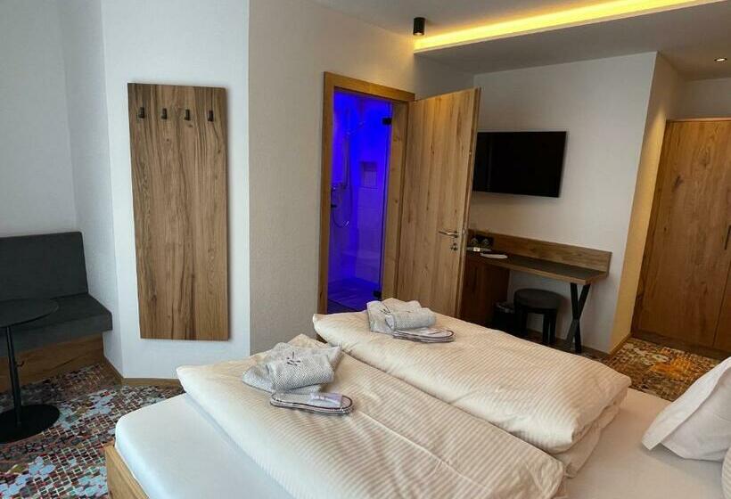 스탠다드 발코니 룸, Grieserin